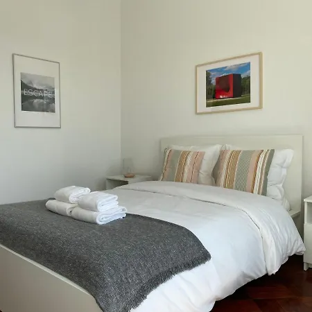 59 Guest house *