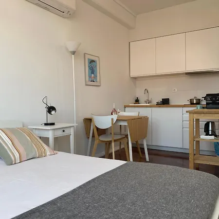59 Guest house *
